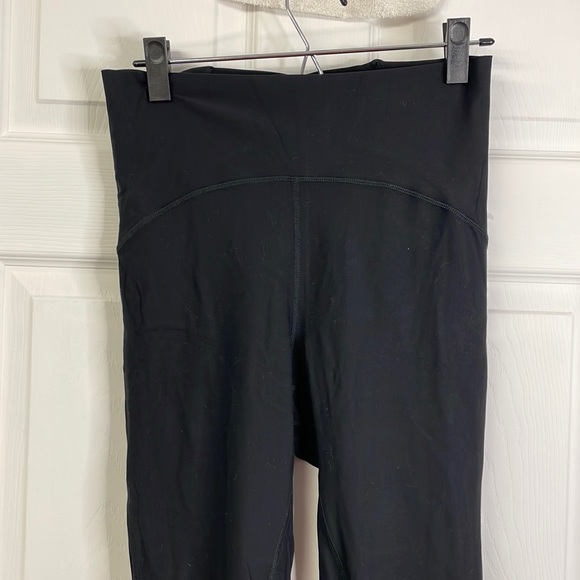 Old Navy Pants - Old Navy active Powerlite Extra high rise leggings